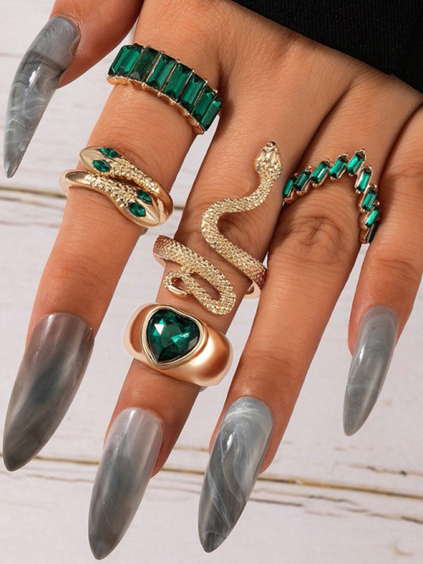 Ring Multi-Piece Set Snake and Heart Jewels