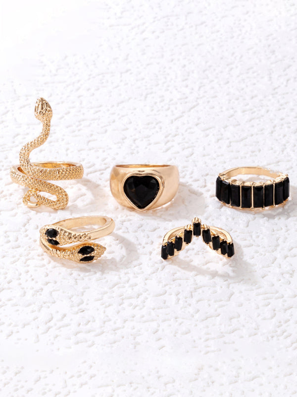 Ring Multi-Piece Set Snake and Heart Jewels