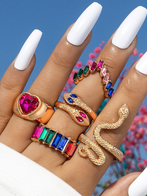 Ring Multi-Piece Set Snake and Heart Jewels